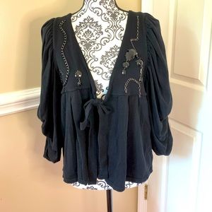 NWT* RXB, women’s tie front, exaggerated balloon sleeve, black sweater size Lg.